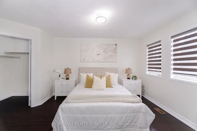 Additional image 21 of 46 Hollowgrove Blvd