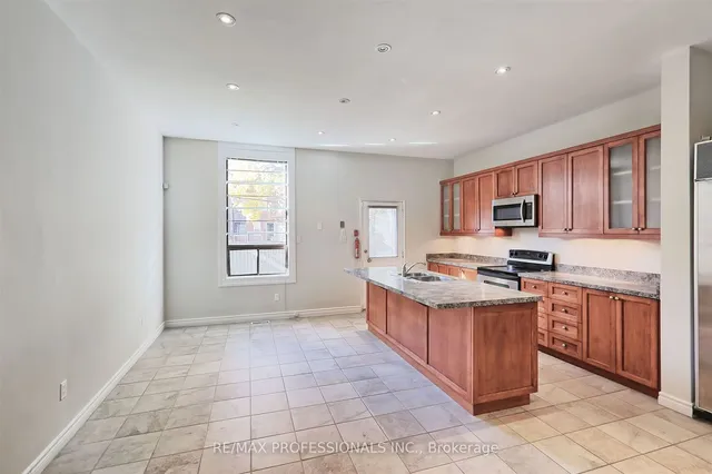 Additional image 8 of 90 Madison Ave