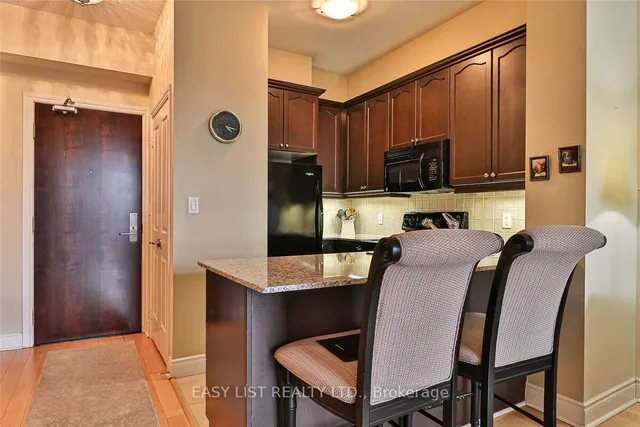 Additional image 4 of 25 Earlington Ave Unit 309