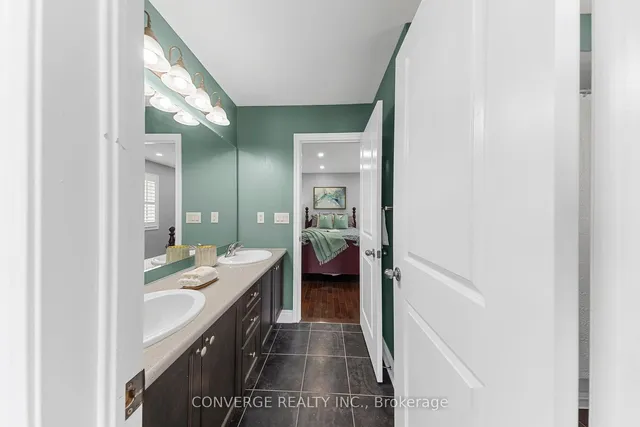 Additional image 21 of 9 Islington Dr