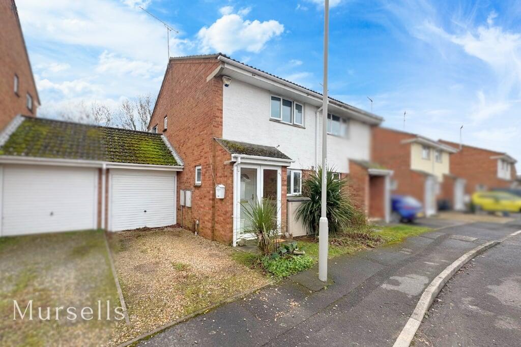 Hop Close, Poole, BH16