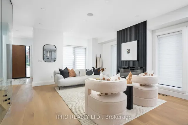 Additional image 9 of 1384 Pape Ave