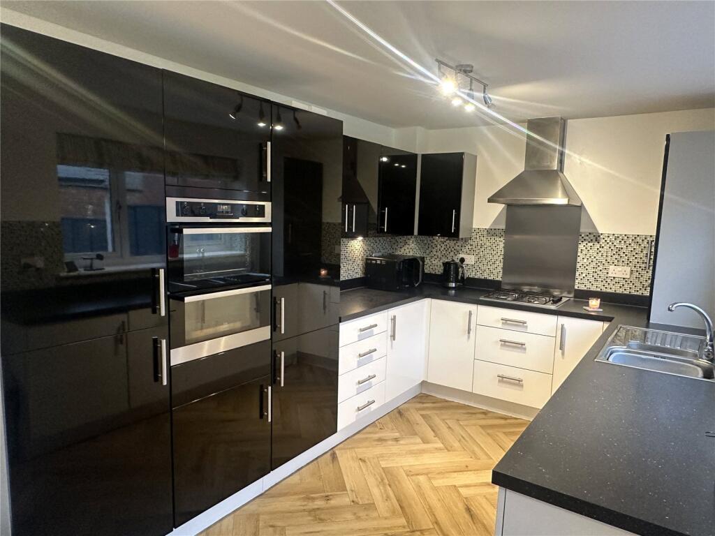 Additional image 4 of Broom Close, Castle Bromwich, Birmingham, West Midlands, B36