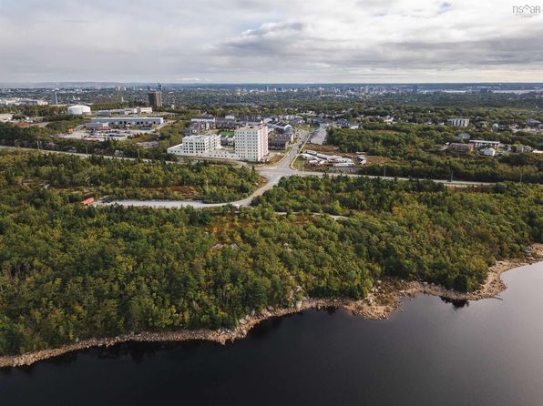 Additional image 4 of 4 Hadley Cres, Halifax, NS B3N 0E4