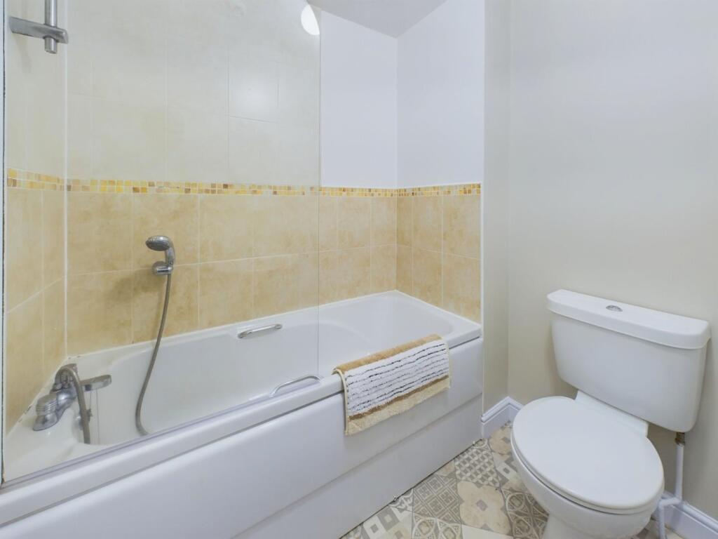 Additional image 8 of Tundra Grove, Bingley