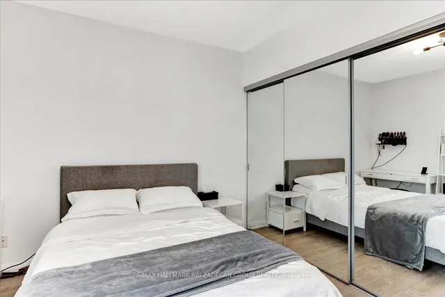 Additional image 26 of 101 Erskine Ave Unit 310