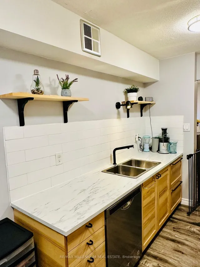 Additional image 9 of 1425 Ghent Ave Unit 902