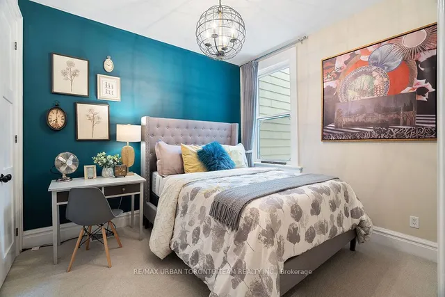 Additional image 28 of 9 Sword St