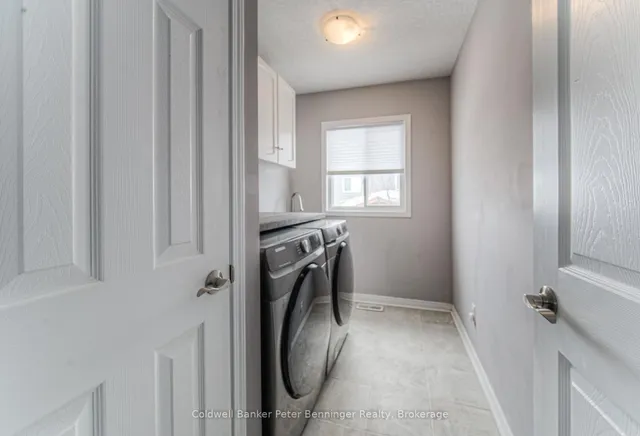 Additional image 23 of 955 Bianca Crt