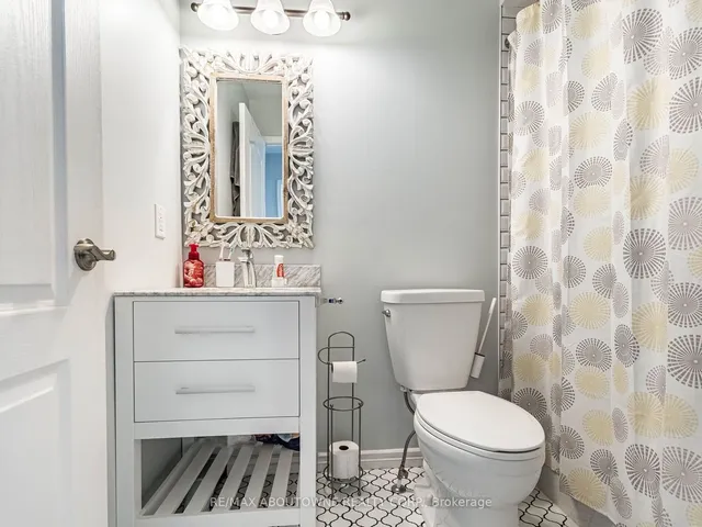 Additional image 34 of 1030 Donnelly St