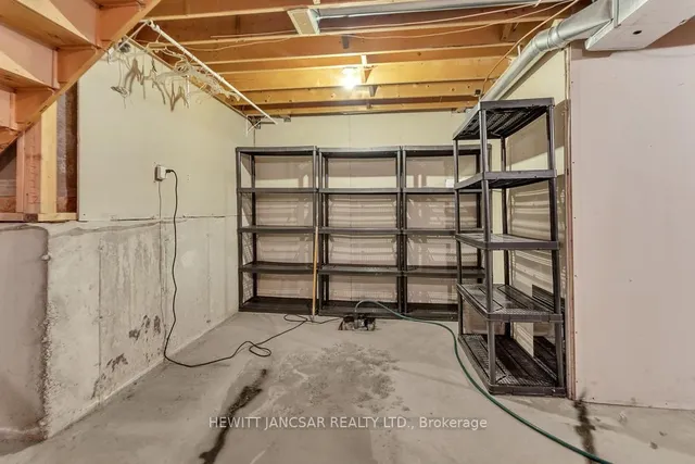 Additional image 20 of 962 Glasgow St