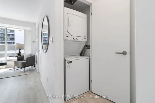 Additional image 13 of 120 Varna Dr Unit 303