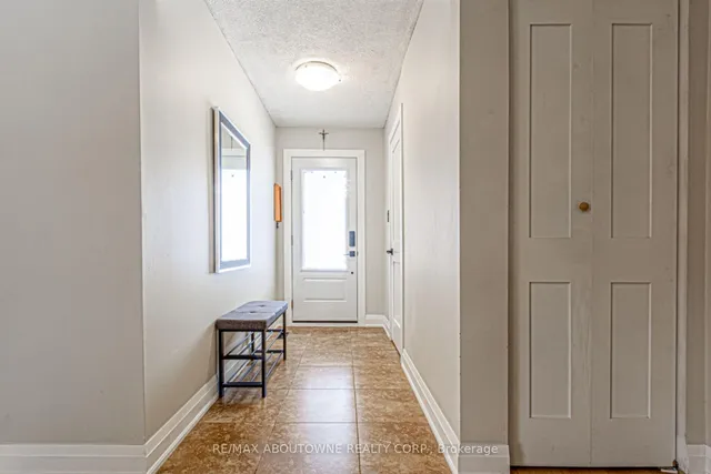 Additional image 5 of 1373 Harmsworth Sq