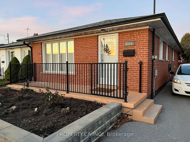 Primary image of 1666 Coram Cres