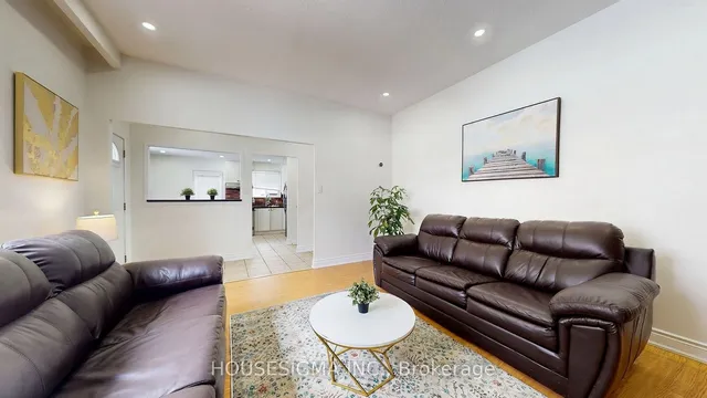 Additional image 6 of 65 Reigate Ave