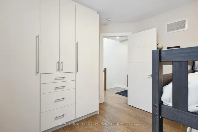 Additional image 18 of 33A Medford Ave