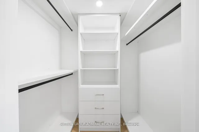 Additional image 21 of 567 Clover Park Cres