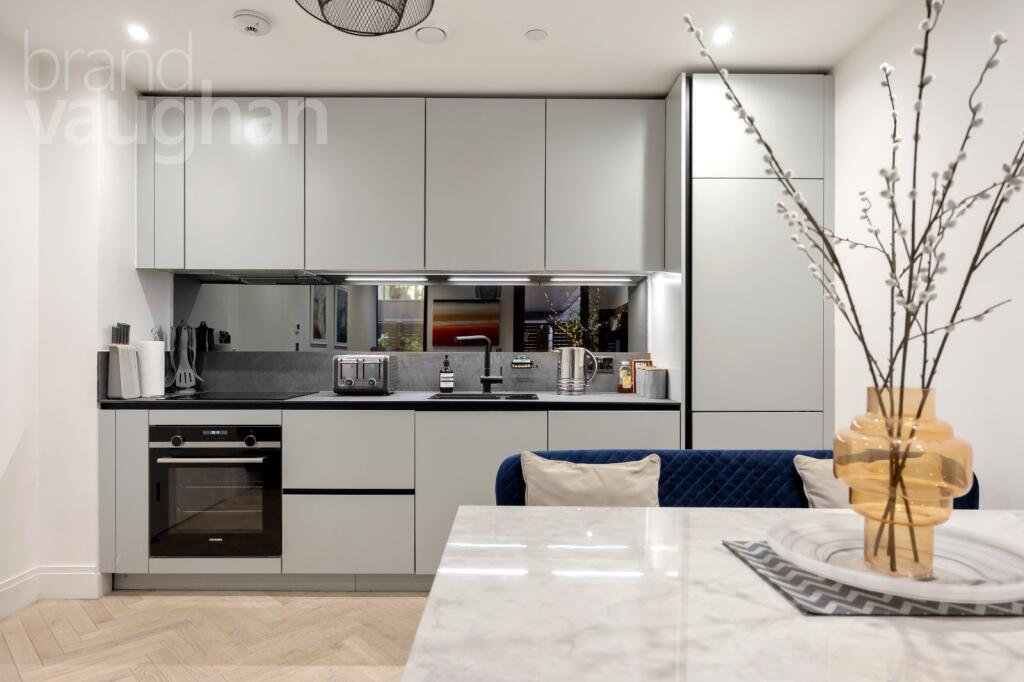 Additional image 4 of Gloucester Place, Brighton, East Sussex, BN1