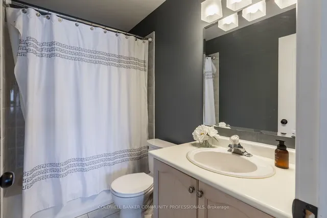 Additional image 20 of 1353 Stephenson Dr