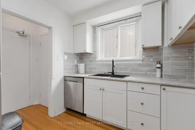 Additional image 7 of 52 Herbert Ave