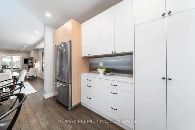Additional image 17 of 891 Palmerston Ave
