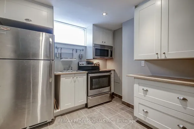 Additional image 31 of 57 Odessa Ave