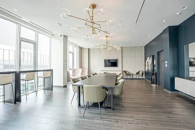 Additional image 28 of 357 King St Unit 204