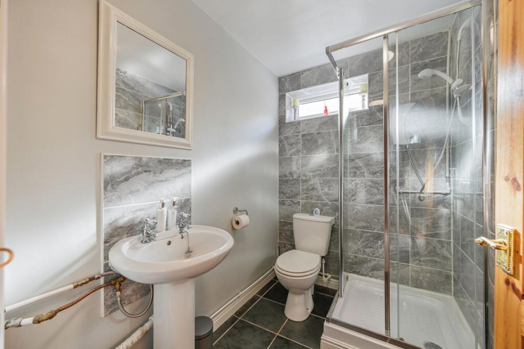 Additional image 3 of Browning Close, Tamworth, Staffordshire, B79