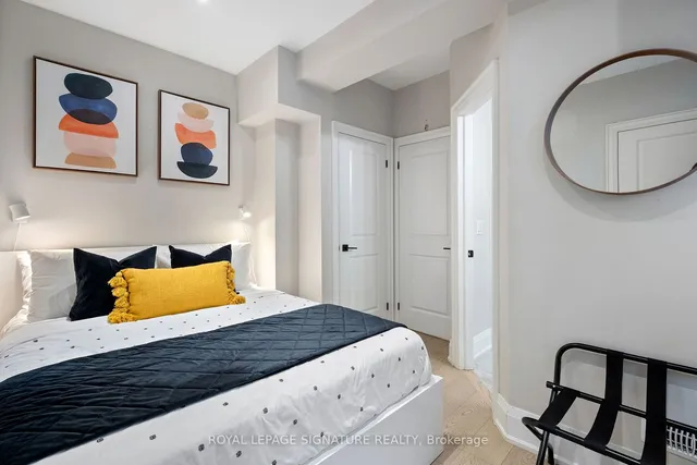 Additional image 10 of 1646 Dupont St