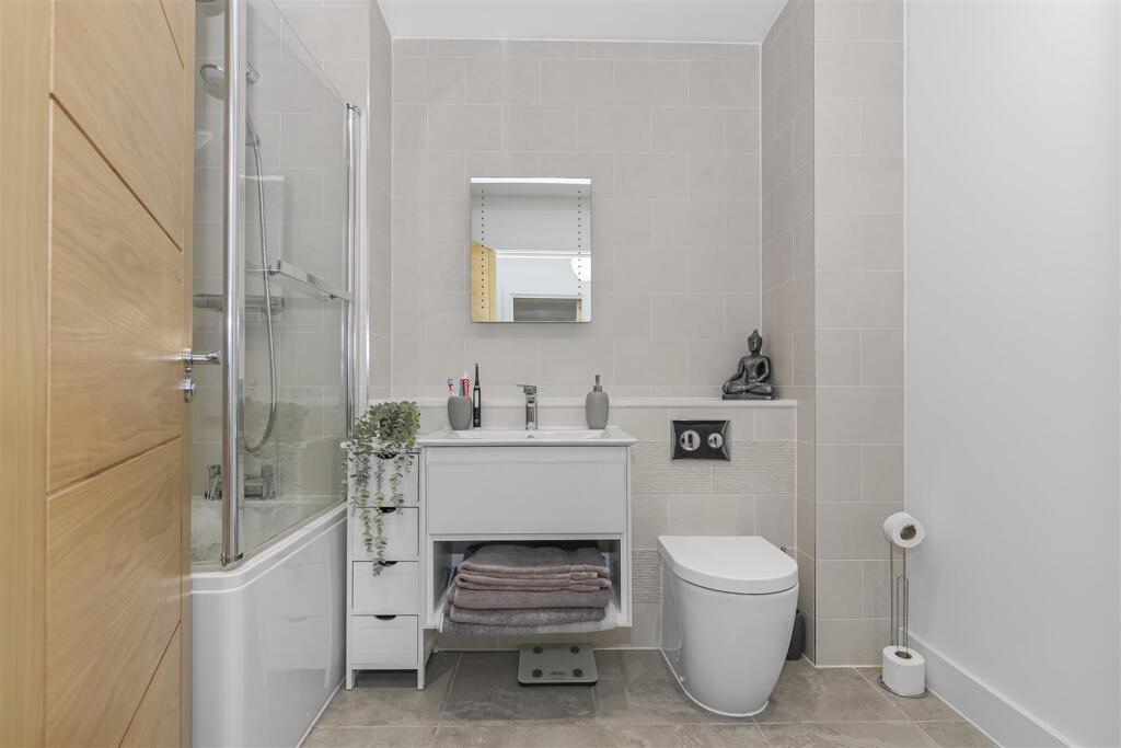 Additional image 6 of Riverside View, Keynsham, Bristol