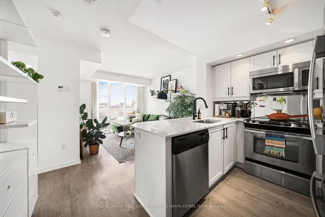 Additional image 5 of 85 East Liberty St Unit 1303