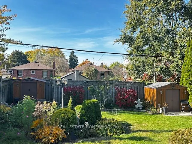 Additional image 38 of 166 Linden Ave