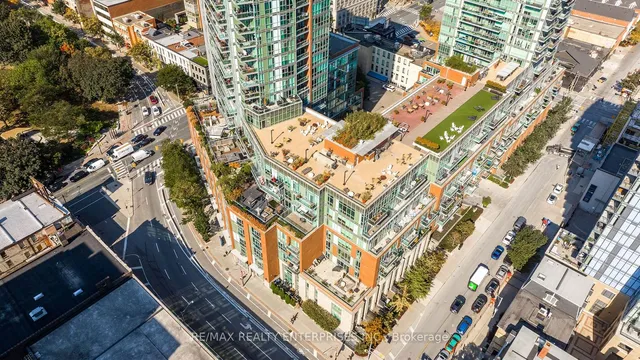 Additional image 12 of 112 George St Unit 902