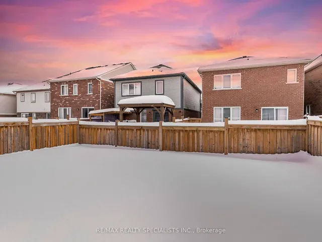 Additional image 38 of 78 Roulette Cres