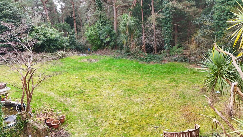 Additional image 5 of Western Avenue, Branksome Park