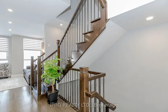 Additional image 9 of 5060 Foursprings Ave Unit 8