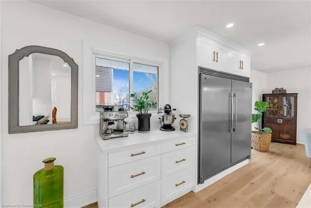 Additional image 10 of 483 Walnut Cres