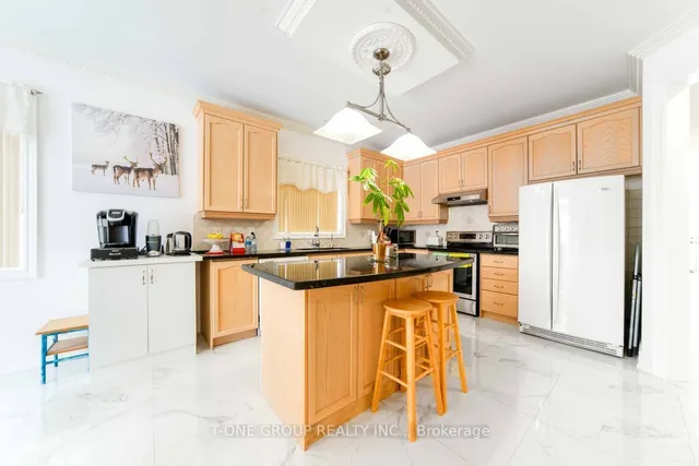 Additional image 9 of 18 Yellow Pine Rd