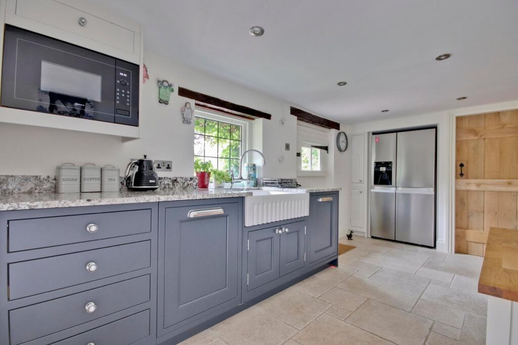 Additional image 9 of Salisbury Road, Winkton, Christchurch, BH23