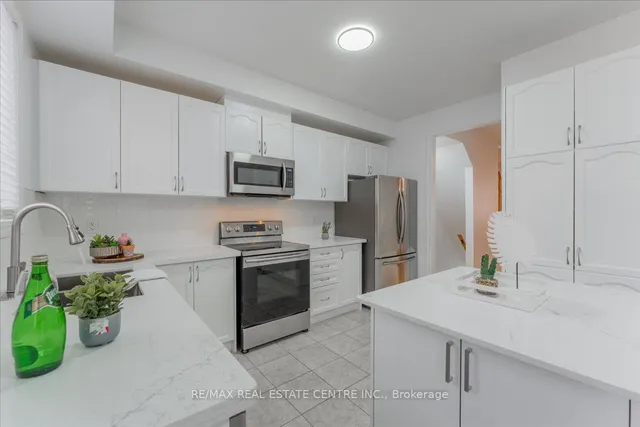 Additional image 22 of 7 Shiff Cres