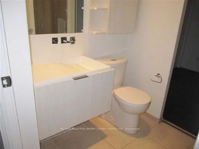 Additional image 9 of 101 Charles St Unit 4508
