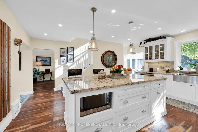 Additional image 7 of 80 Townsend Ave