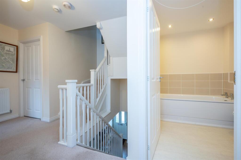 Additional image 6 of Market Close, Henley-In-Arden