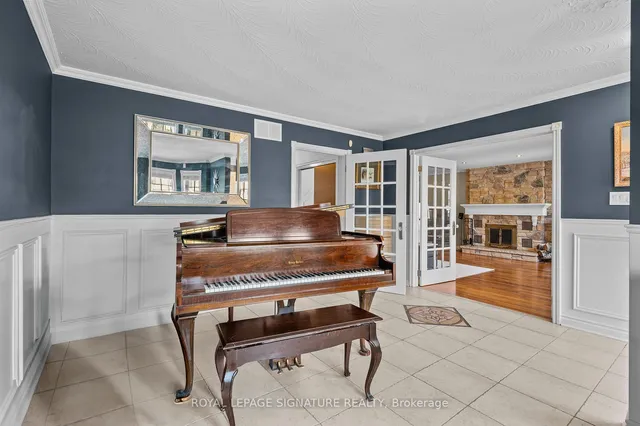 Additional image 3 of 599 Glencairn Ave