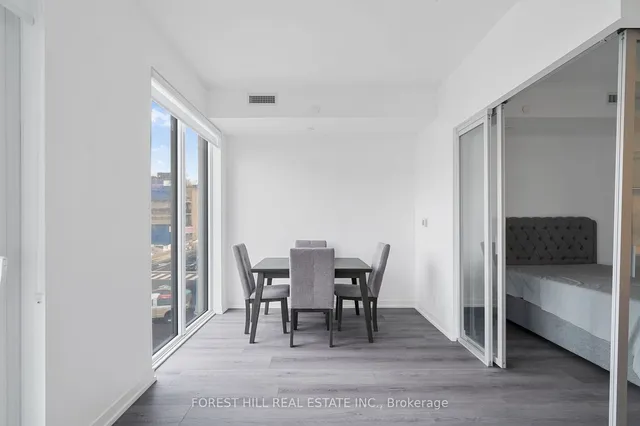 Additional image 11 of 2020 Bathurst St Unit 331