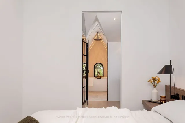 Additional image 15 of 100 Sumach St