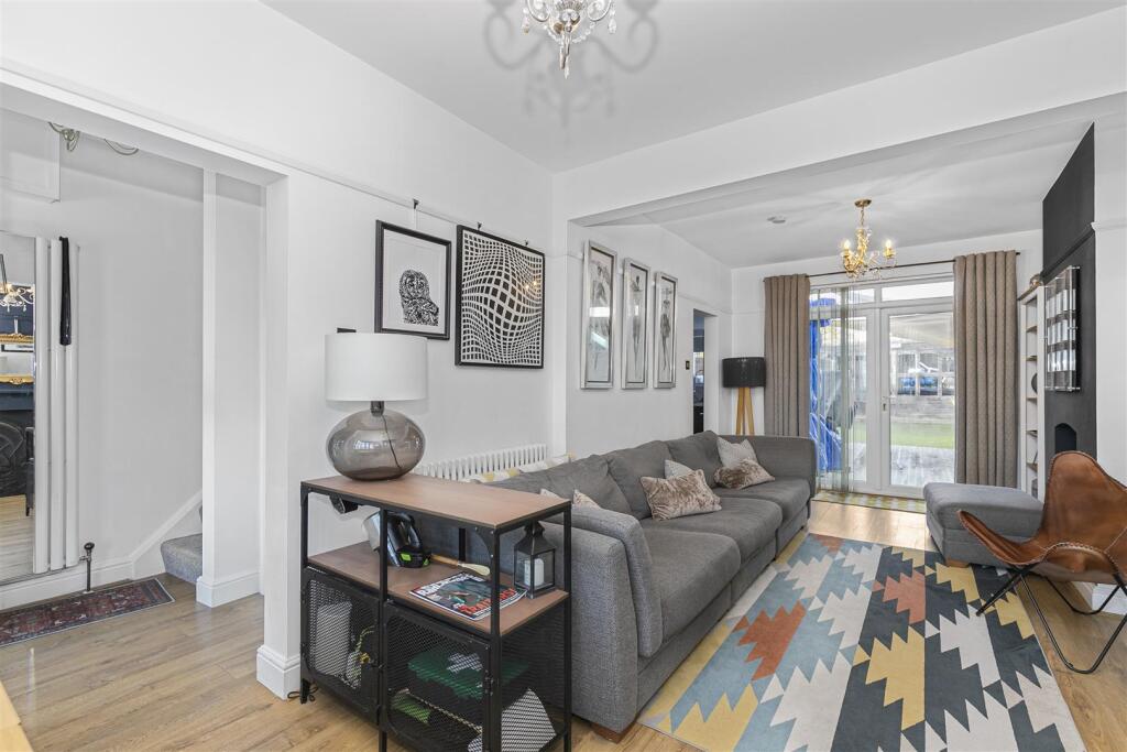 Additional image 3 of Broadlands Avenue, Keynsham