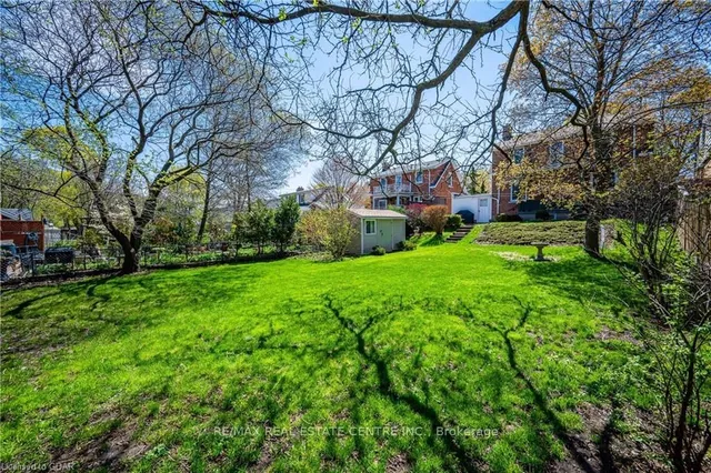 Additional image 35 of 12 Mckenzie Ave