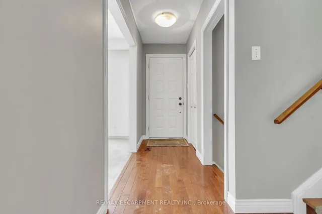 Additional image 7 of 3099 Northview Cres