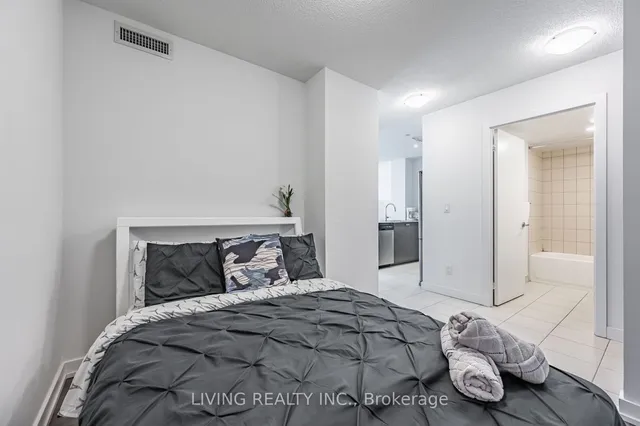 Additional image 25 of 8 Trent Ave Unit 805